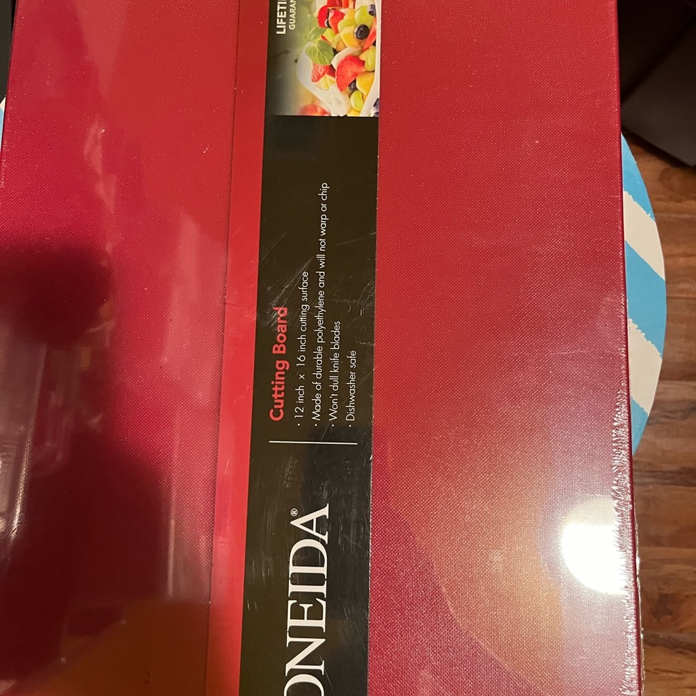 Oneida Cutting Board New - Picture 10 of 15